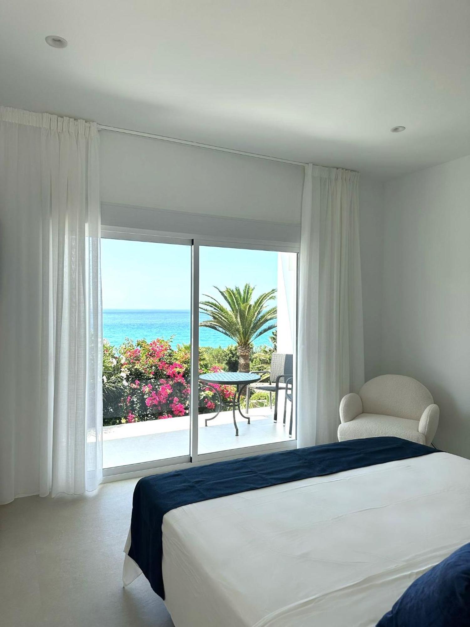 Tierratlanta Suites Zahara de los Atunes Extérieur photo